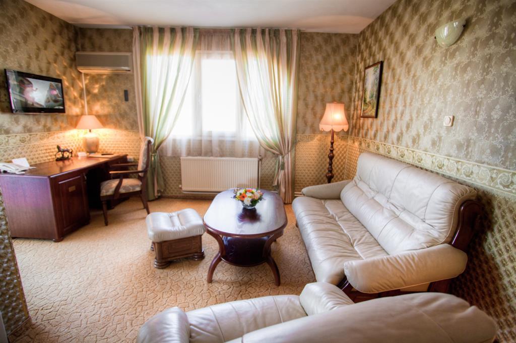 Bistra & Galina Hotel Ruse Pokoj fotografie